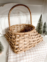 Load image into Gallery viewer, Vintage Square Base Handled Basket
